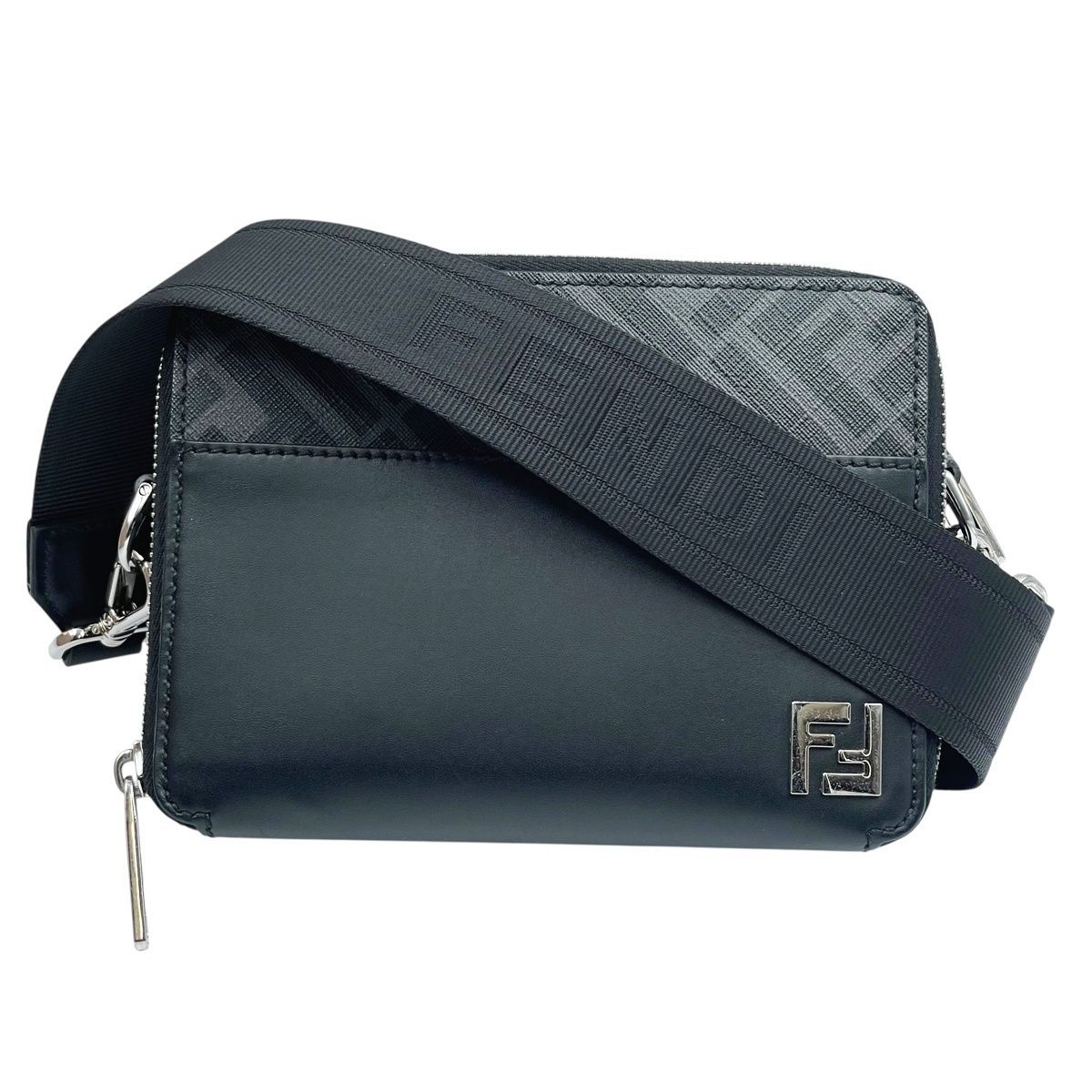 中古】 Fendi フェンディスクエアFF カメラケース オーガナイザー