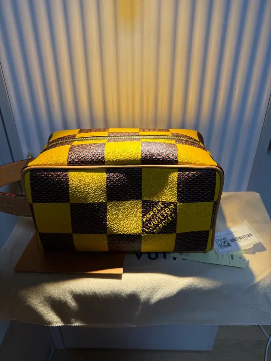 モデル ルイヴィトン ファレル ウィリアムス ロック ドブキーキット