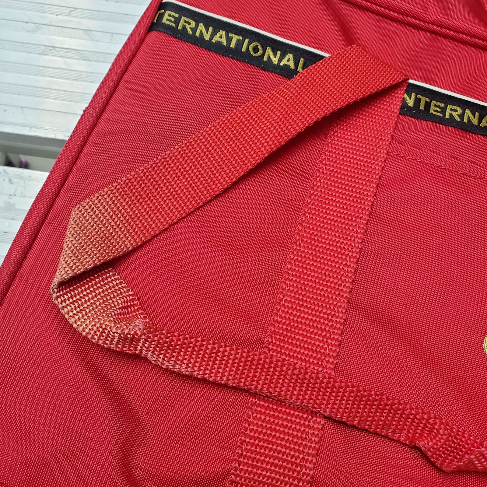 1982年製！ NIKE INTERNATIONAL VINTAGE STYLE ダッフルバッグ (レッド