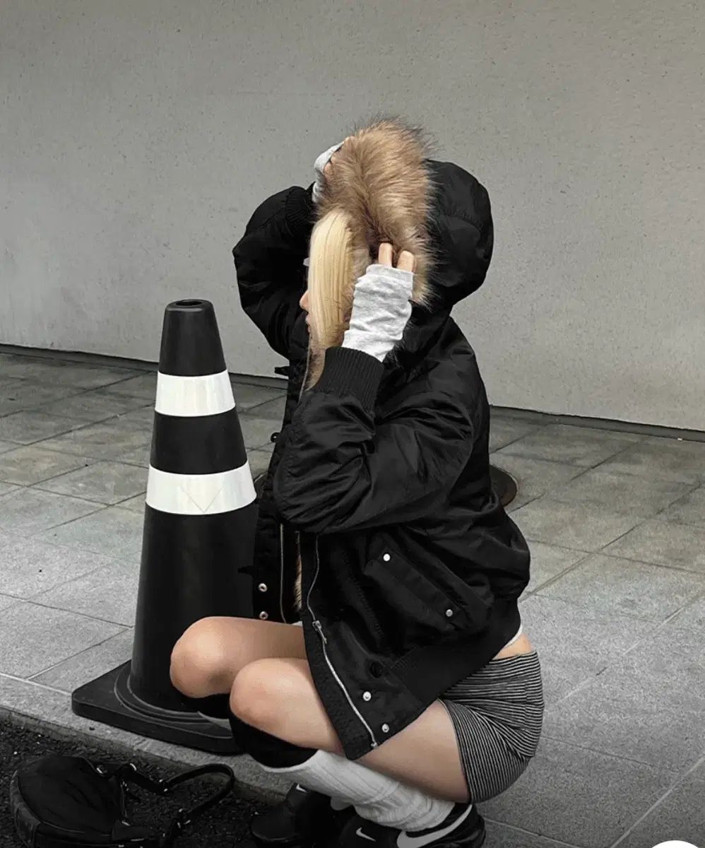 状態良し ブラックアップ ポニール ファー トリミング ジャケット