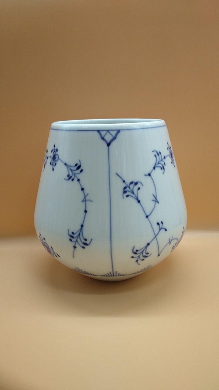 ロイヤルコペンハーゲン ブルーフルーテッドプレイン フラワーベース