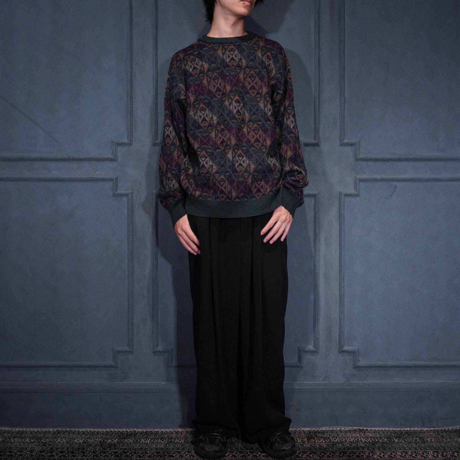 EU VINTAGE TricotsSt.Raphael DESIGN 3 D KNIT MADE IN URUGUAY ヨーロッパ古着幾何学柄デザイン3 Dニット