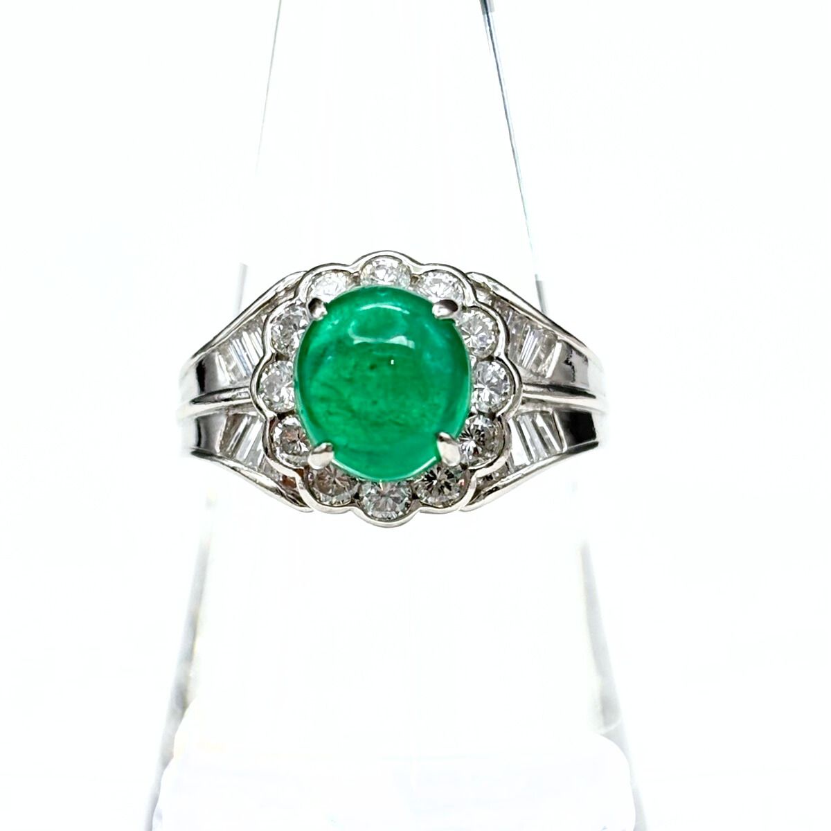 エメラルド デザインリング プラチナ 指輪 メレダイヤ リング 17号 Pt 900 ダイヤモンド レディース