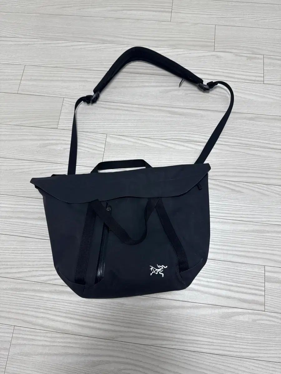 アークス グランビル ショルダーバッグ