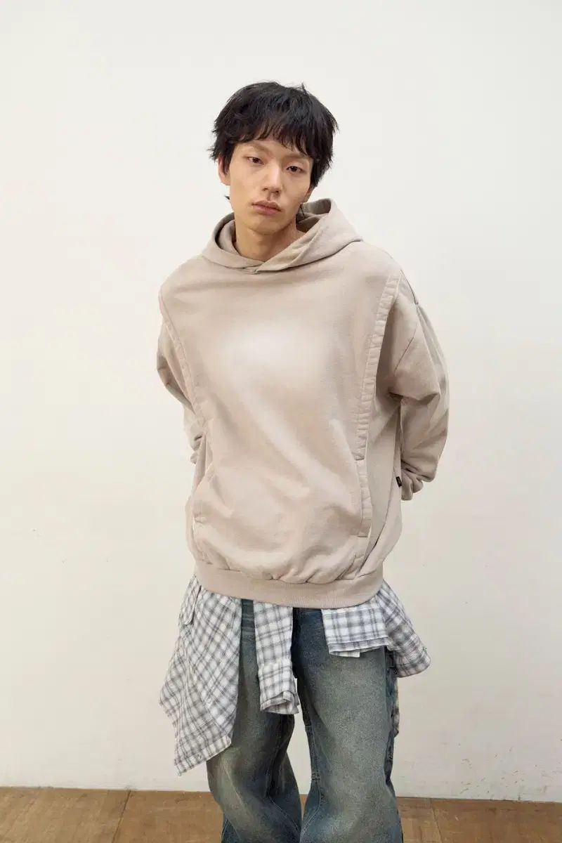 M ETCE H B TAPE WASHED HOODIE