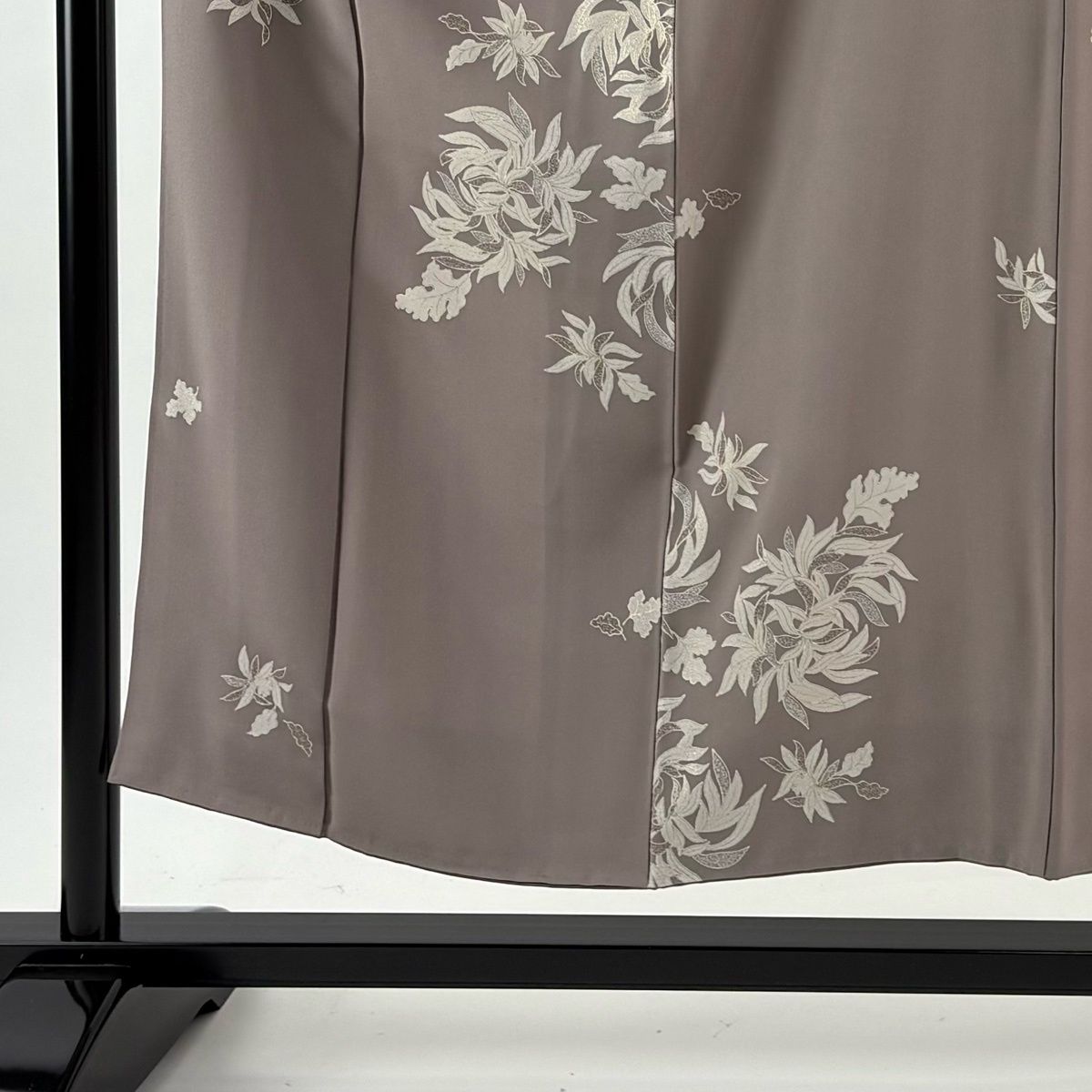 小紋 身丈152 cm 裄丈63 S 袷 渡辺雪三郎 落款 草花 金彩 灰紫 正絹