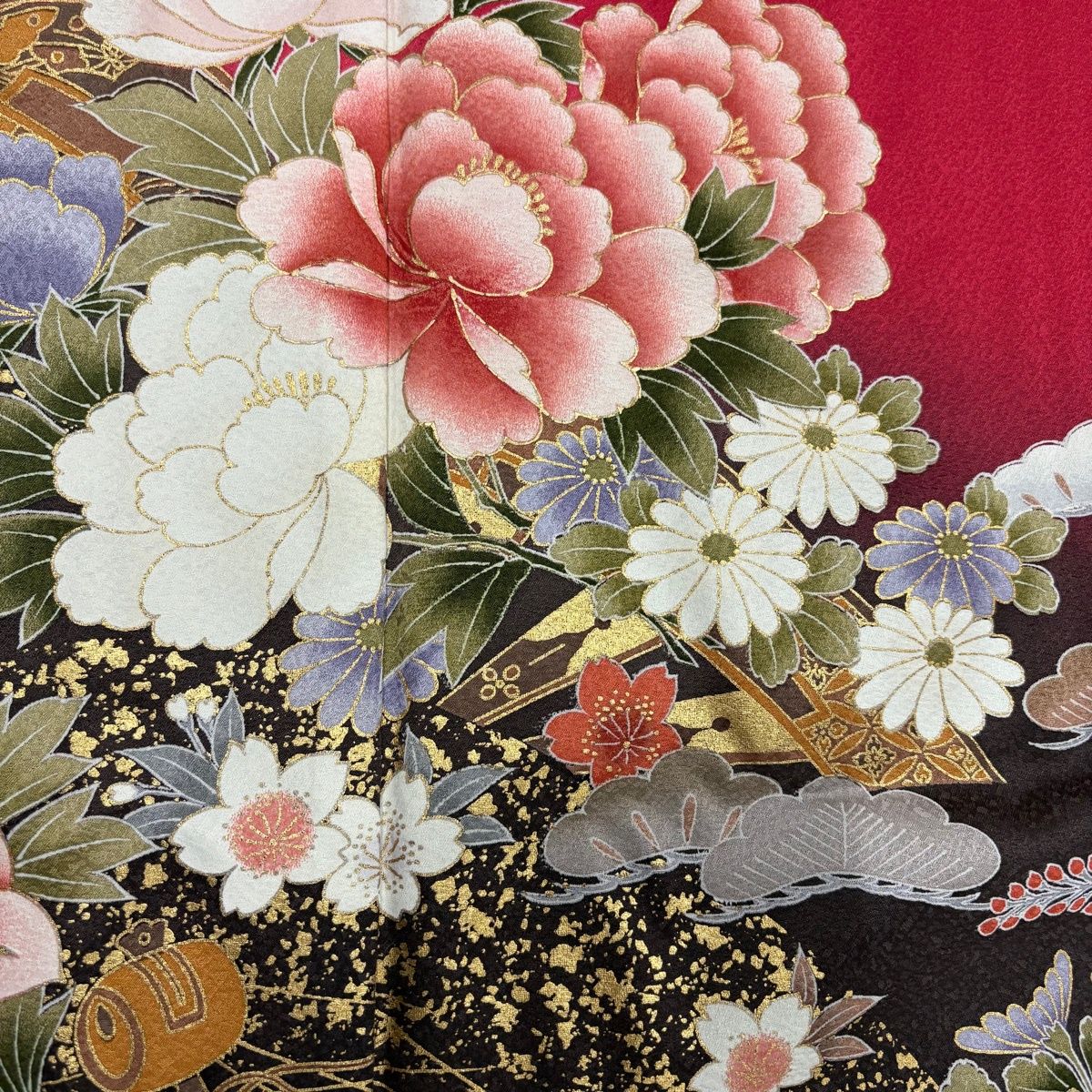 振袖 身丈152cm 裄丈62cm S 袷 草花 片輪車 金彩 ぼかし 赤 正絹 秀品 