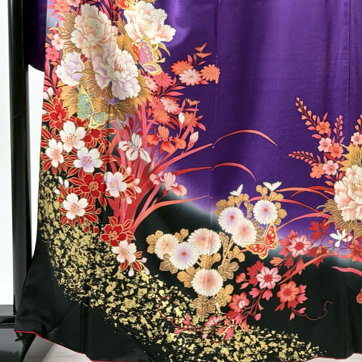 振袖 身丈163.5cm 裄丈68.5cm L 袷 草花 蝶 金彩 染め分け 紫 正絹 秀
