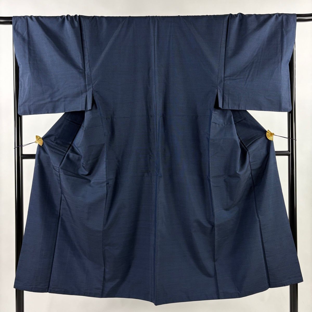 男着物 身丈140 cm 裄丈69 5 S 袷 アンサンブル 大島紬地 幾何学 紺色 正絹 秀品
