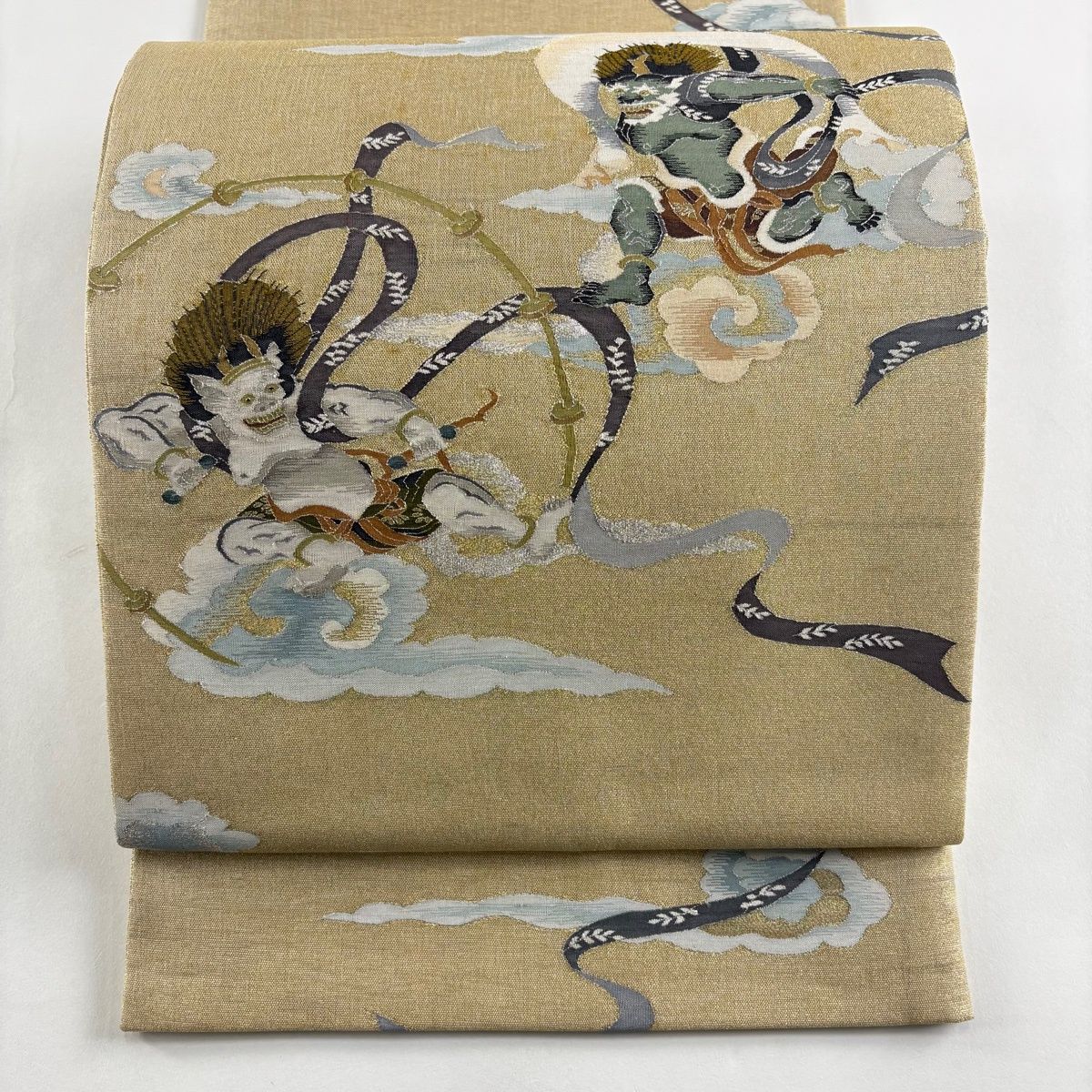 袋帯 逸品 風神雷神 瑞雲 金銀糸 綴れ織 金色 お太鼓柄 正絹 【中古