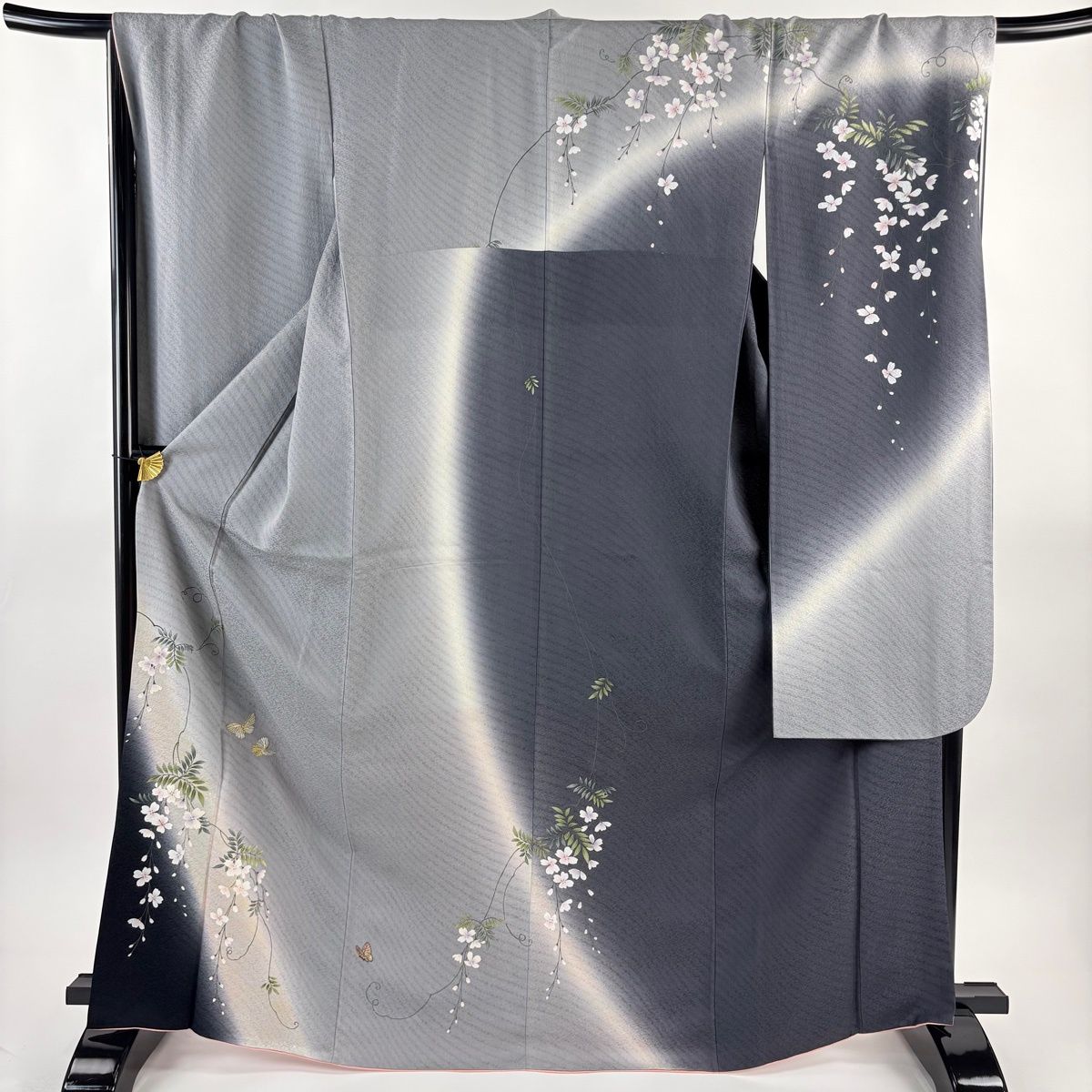 振袖 身丈169.5 cm 裄丈69 L 袷 やまと 蝶 草花 金銀糸 金銀彩 灰色 正絹