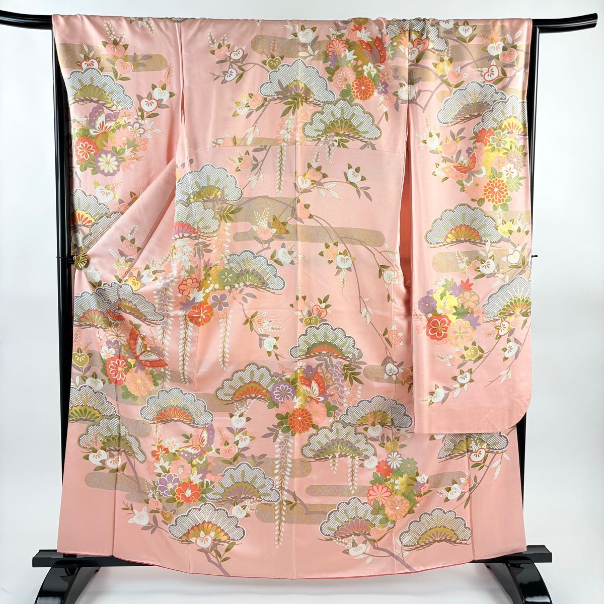 振袖 身丈162.5cm 裄丈67cm M 袷 蝶 オファー 松梅 金彩 ピンク 正絹