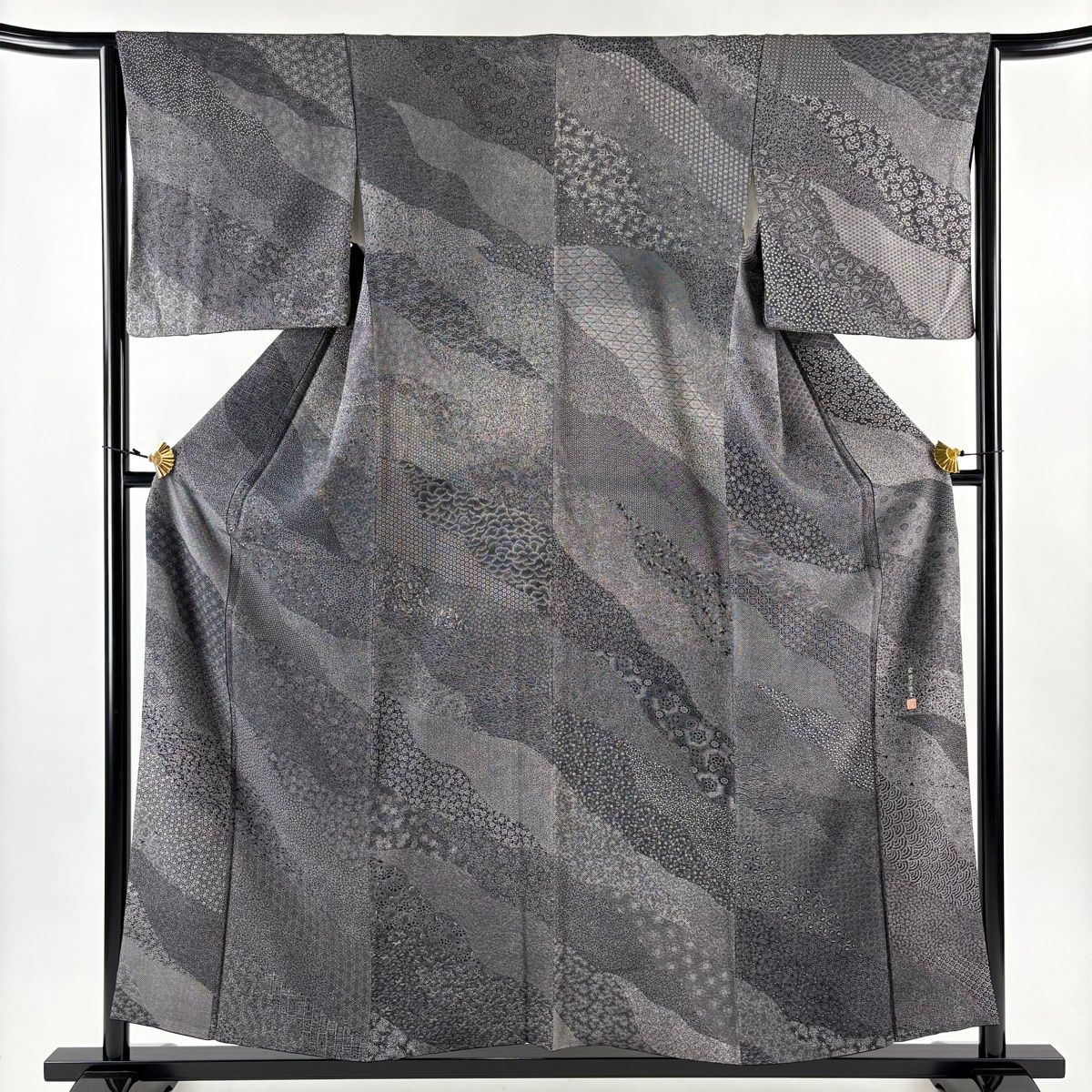 江戸小紋 身丈156 cm 裄丈64 M 袷 落款 鶴亀 寄せ柄 黒灰 正絹