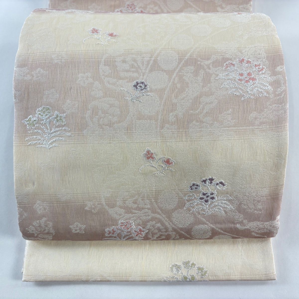 袋帯 秀品 横段 草花 ピンクベージュ 全通 正絹