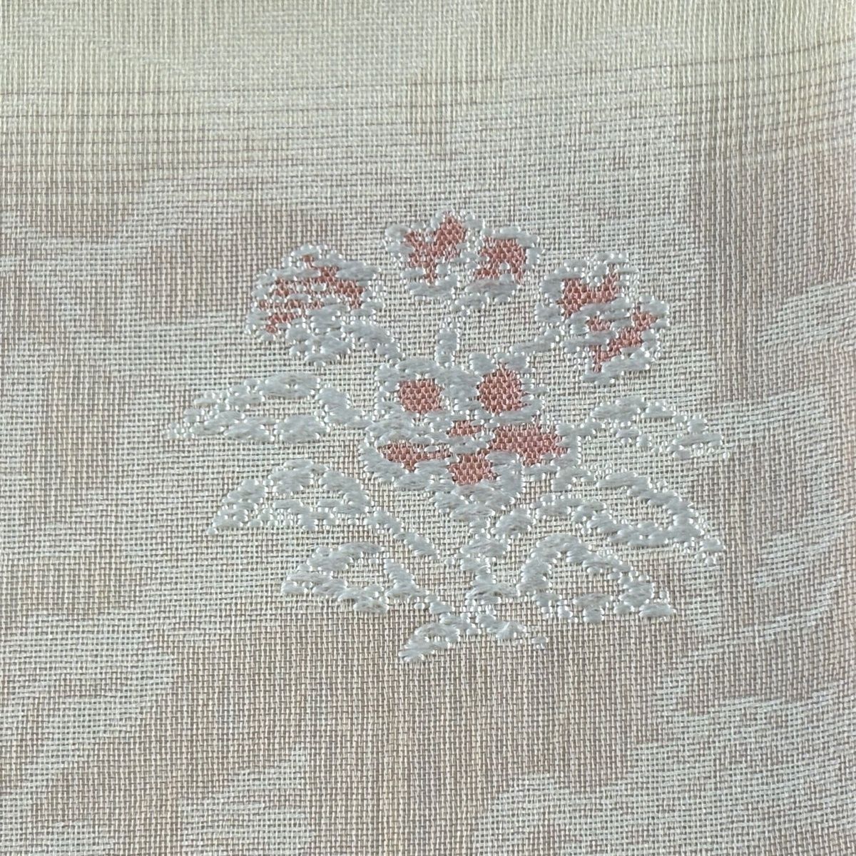 袋帯 秀品 横段 草花 ピンクベージュ 全通 正絹