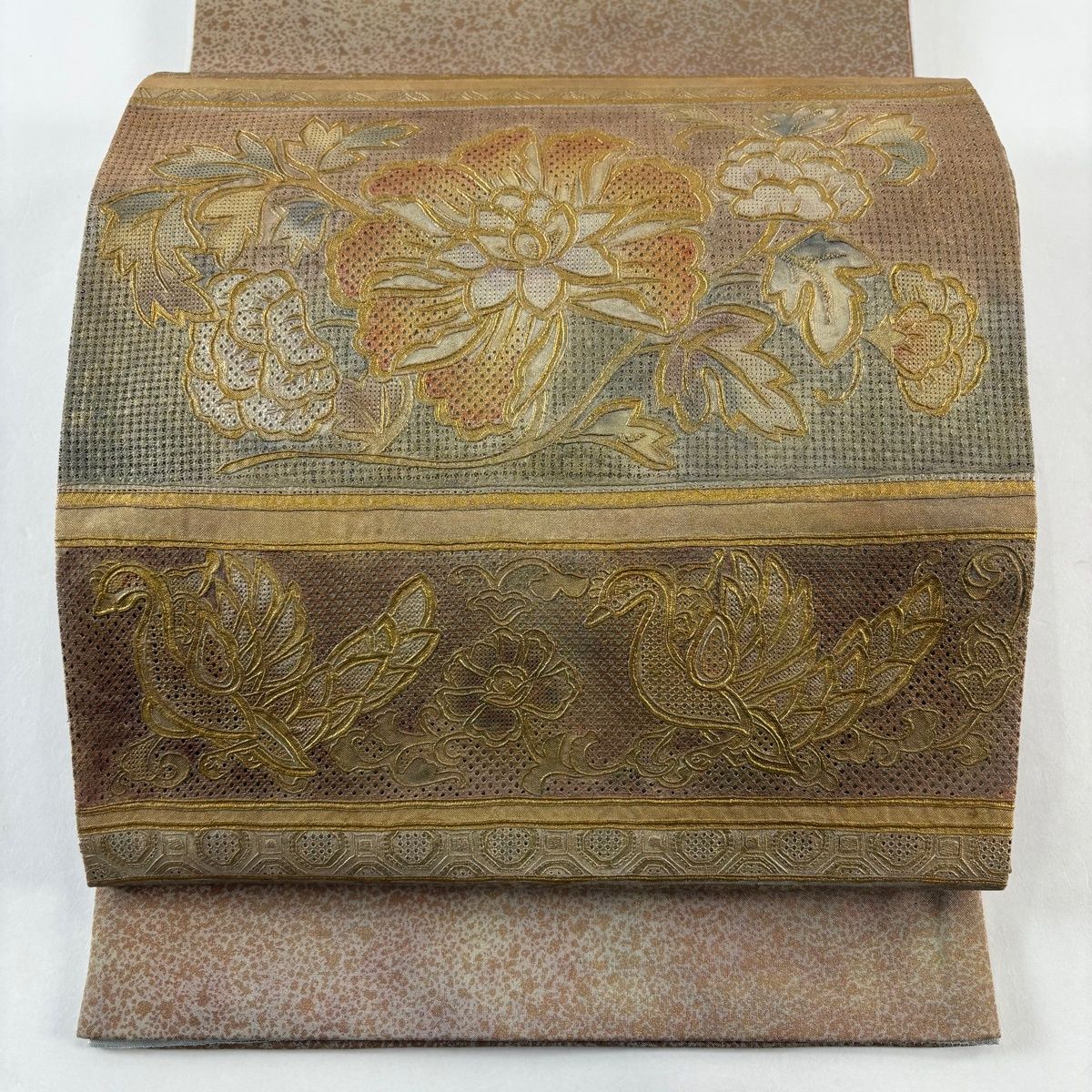 袋帯 秀品 草花 鳥 金彩 金色 六通 正絹