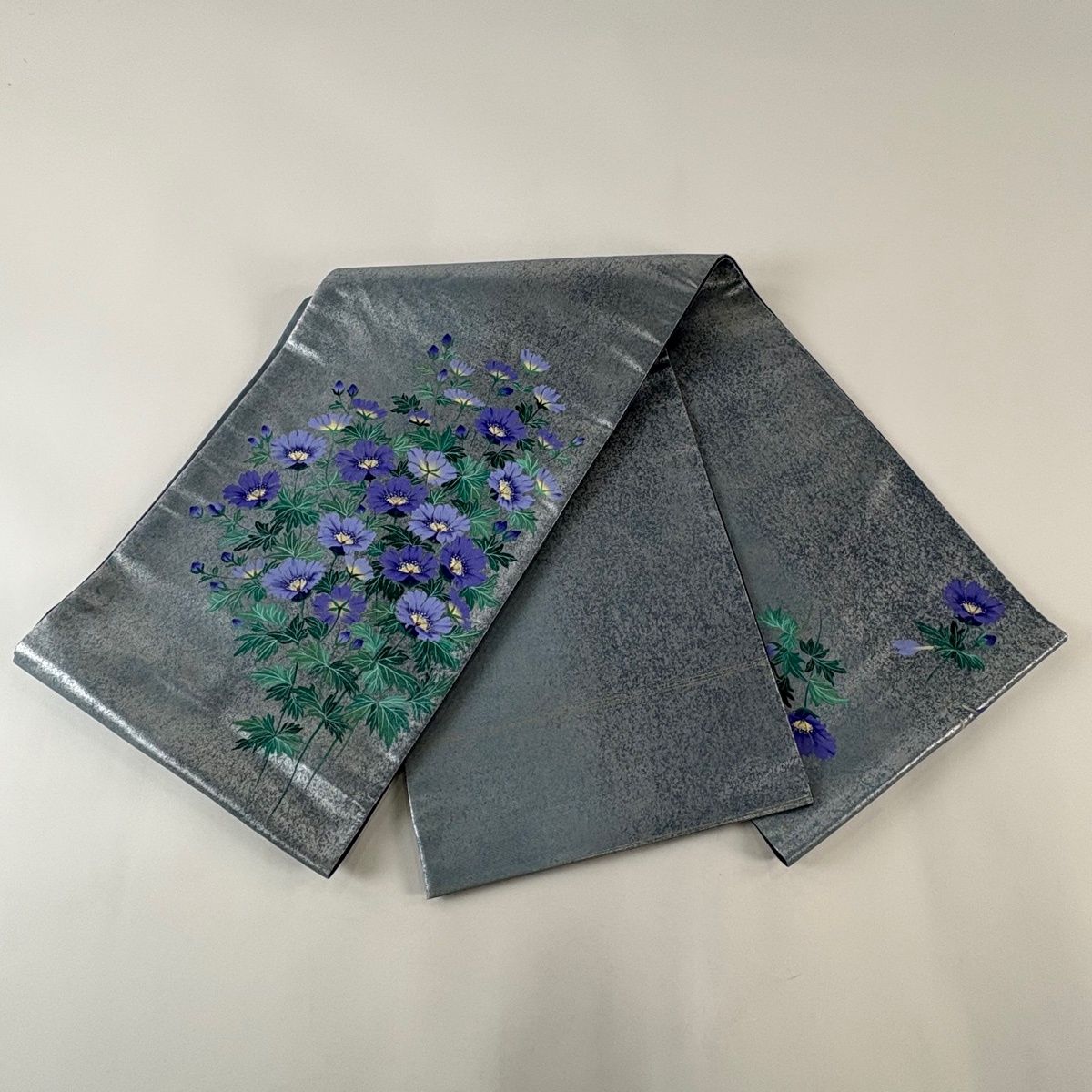 美品】 袋帯 秀品 落款 草花 箔 青灰色 六通 正絹 【中古】 - メルカリ