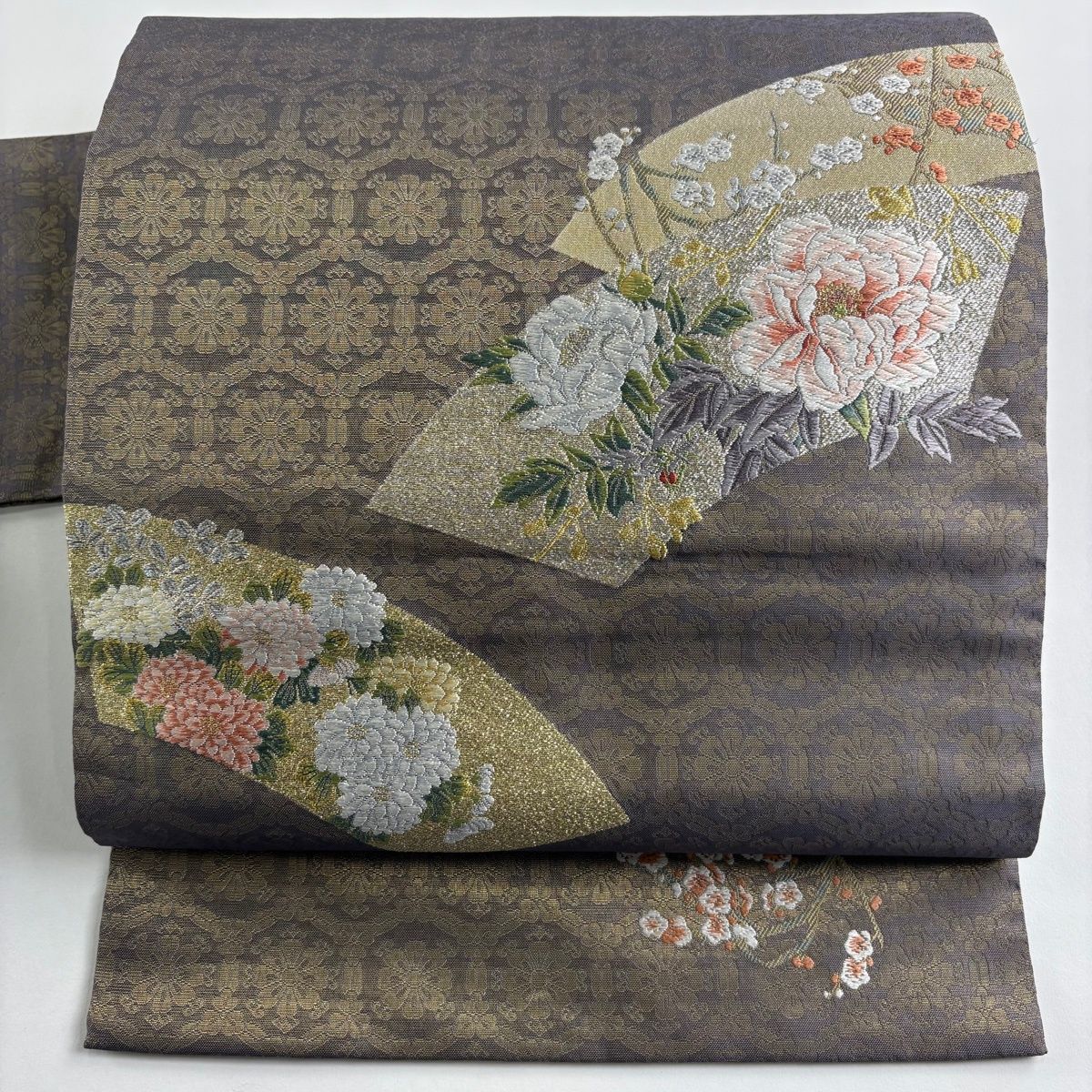 名古屋帯 秀品 落款 扇面 草花 金糸 刺繍 灰紫 正絹
