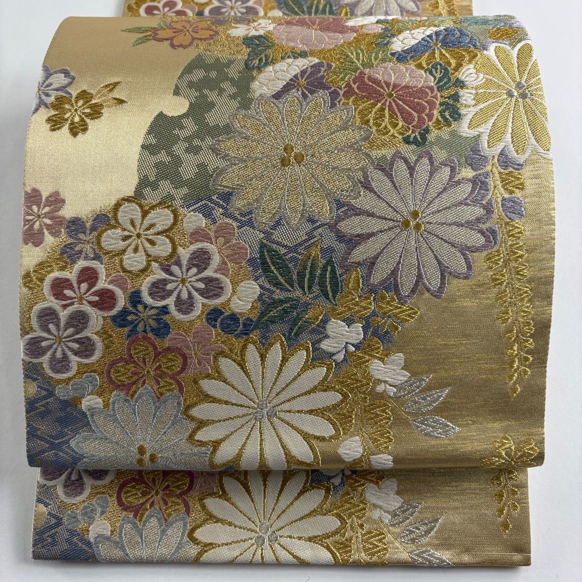 袋帯 秀品 菊 梅 金銀糸 箔 金色 六通 正絹