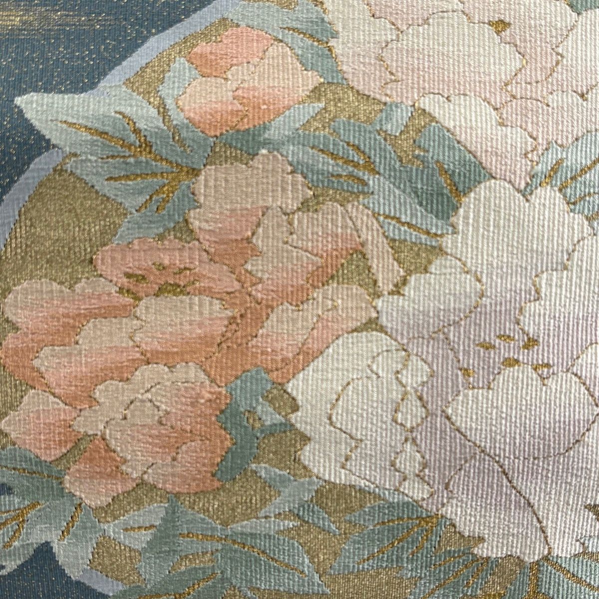 名古屋帯 秀品 八寸名古屋帯 松葉仕立て 牡丹 霞 金糸 青灰色 正絹