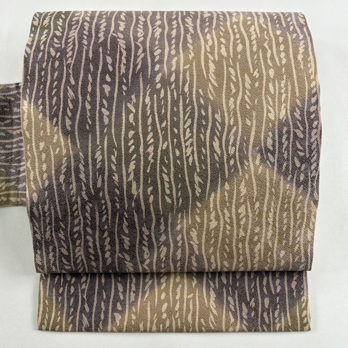 名古屋帯 秀品 幾何学模様 薄紫 正絹