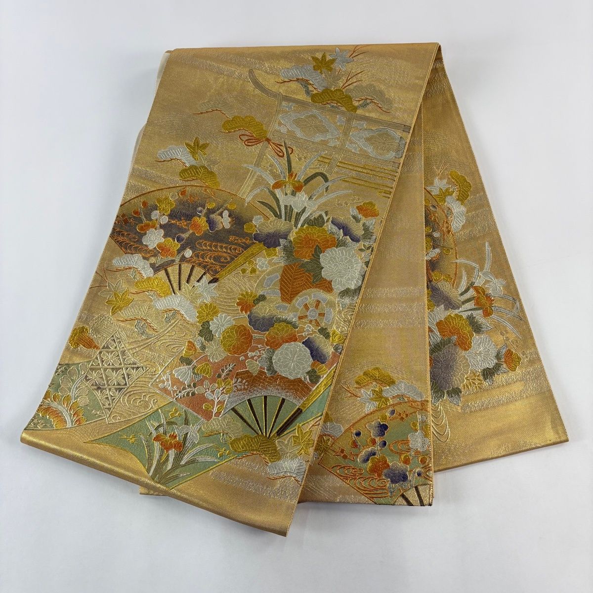 刺繍 袋帯 お太鼓柄 金糸 正絹 袋帯 秀品 扇 松梅 金糸 金銀彩 金色 お太鼓柄 正絹 【中古】 - メルカリ