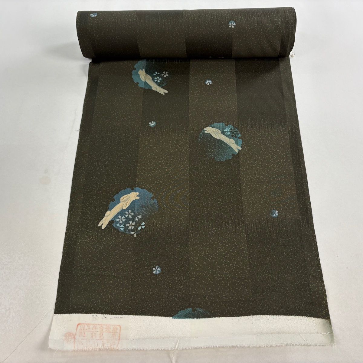 反物 秀品 小紋 うさぎ 雪輪 茶緑色 正絹