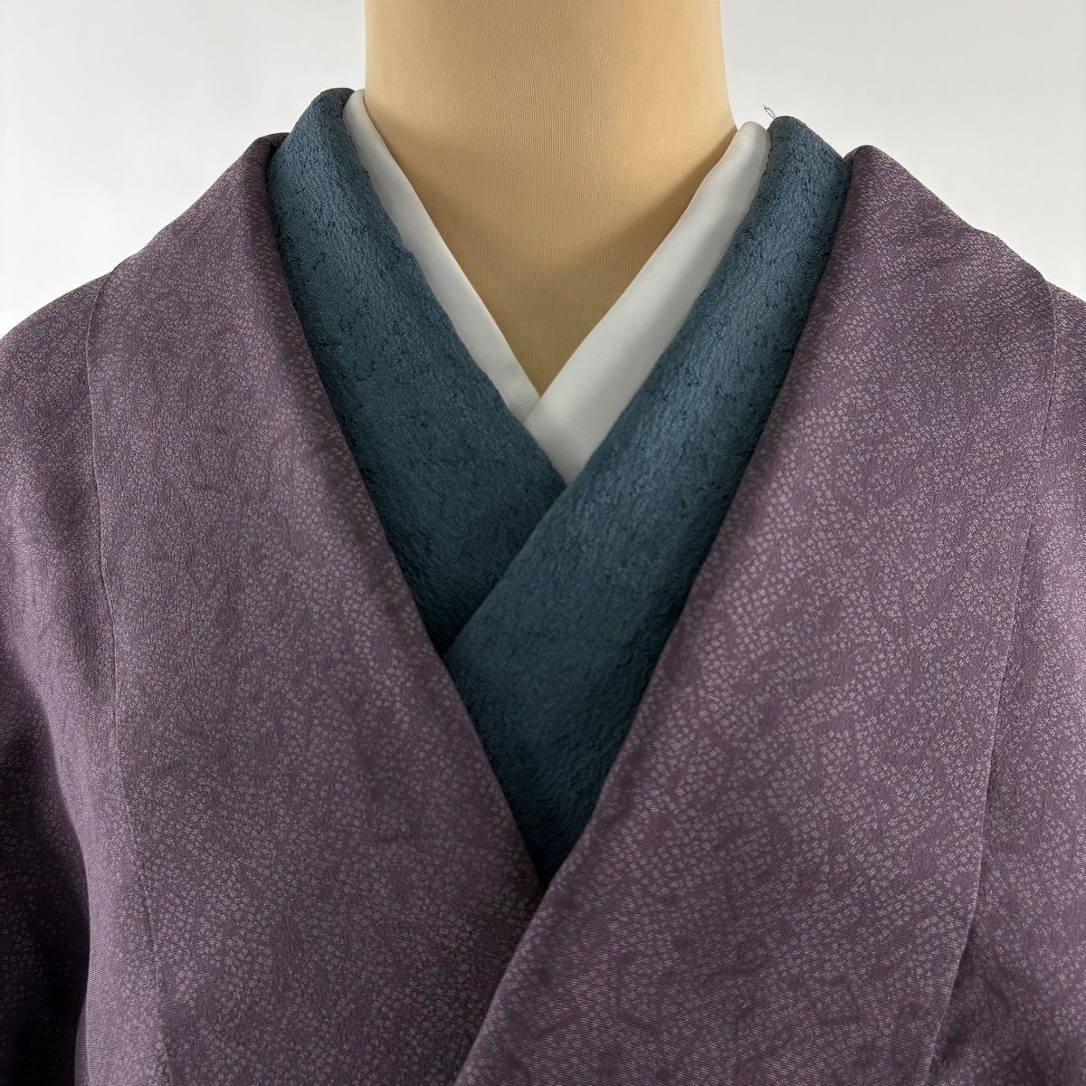  道中着 身丈108 5 cm 裄丈67 M 二代目由水十久監修 お召地 落款 証紙 音符 紫 正絹 羽織 着物 浴衣