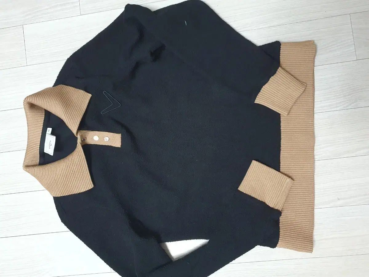 Callaway キャロウェイ新モデルニット44 スリム