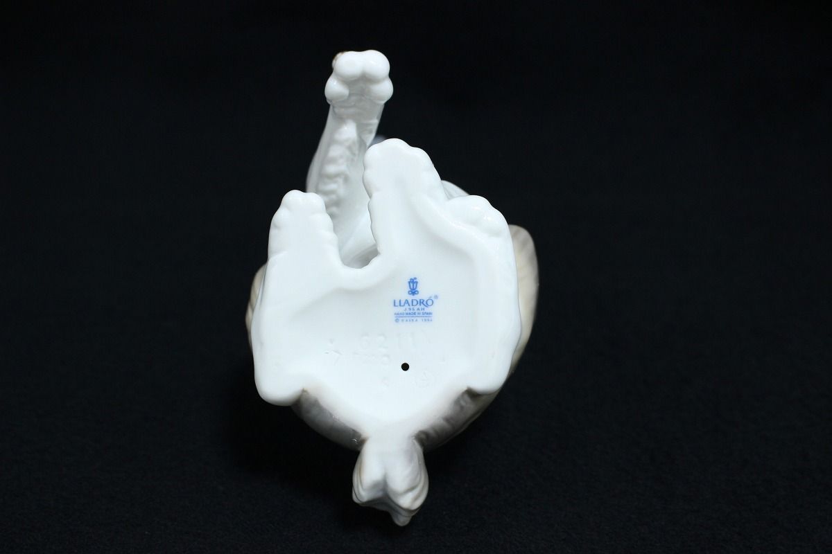 LLADRO リヤドロ フィギュリン ニューフレンド 犬とかたつむり 6211