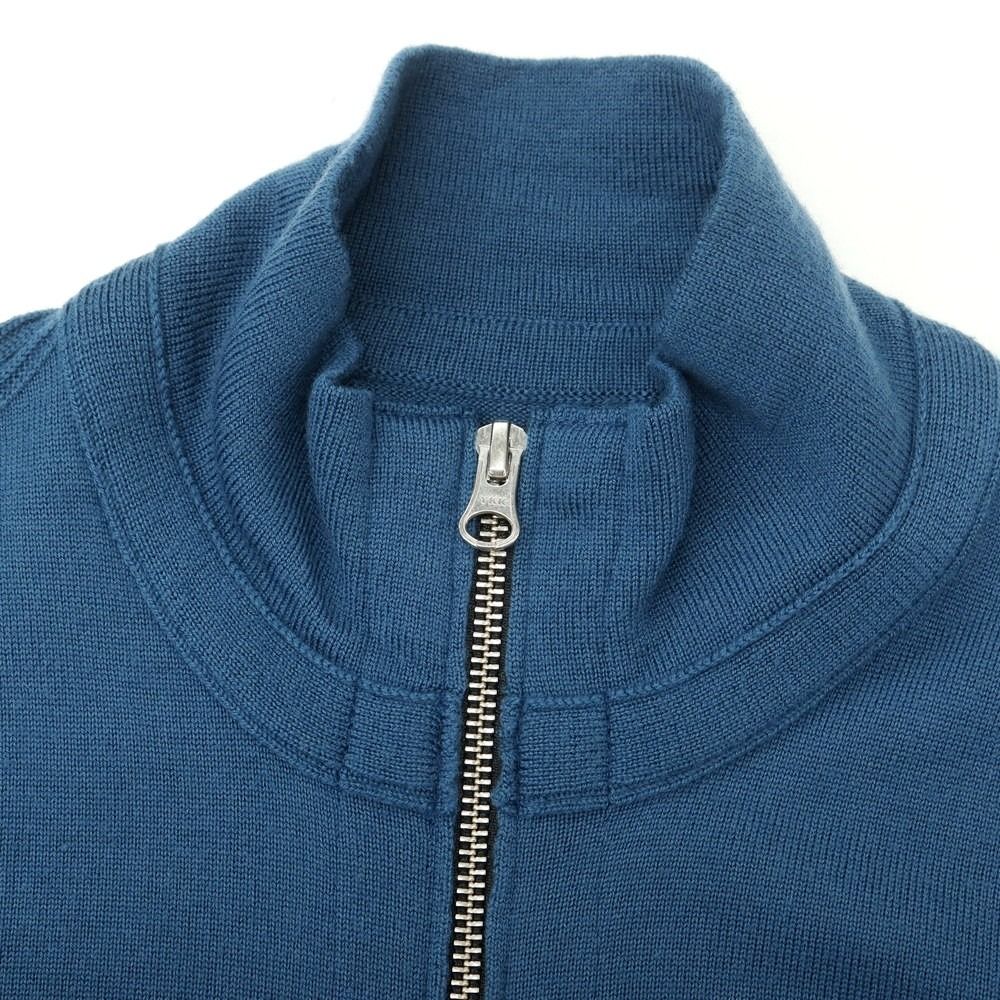 ストーンアイランド