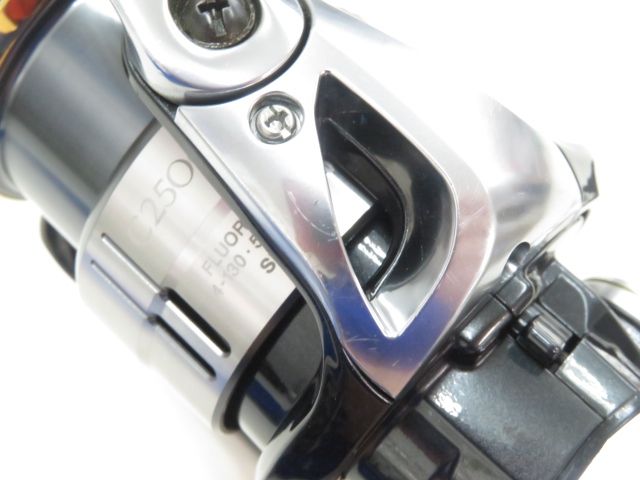 シマノ 12ヴァンキッシュC2500HGS シマノ 12ヴァンキッシュC2500HGS 本流 湖 ネイティブ｜Yahoo!フリマ