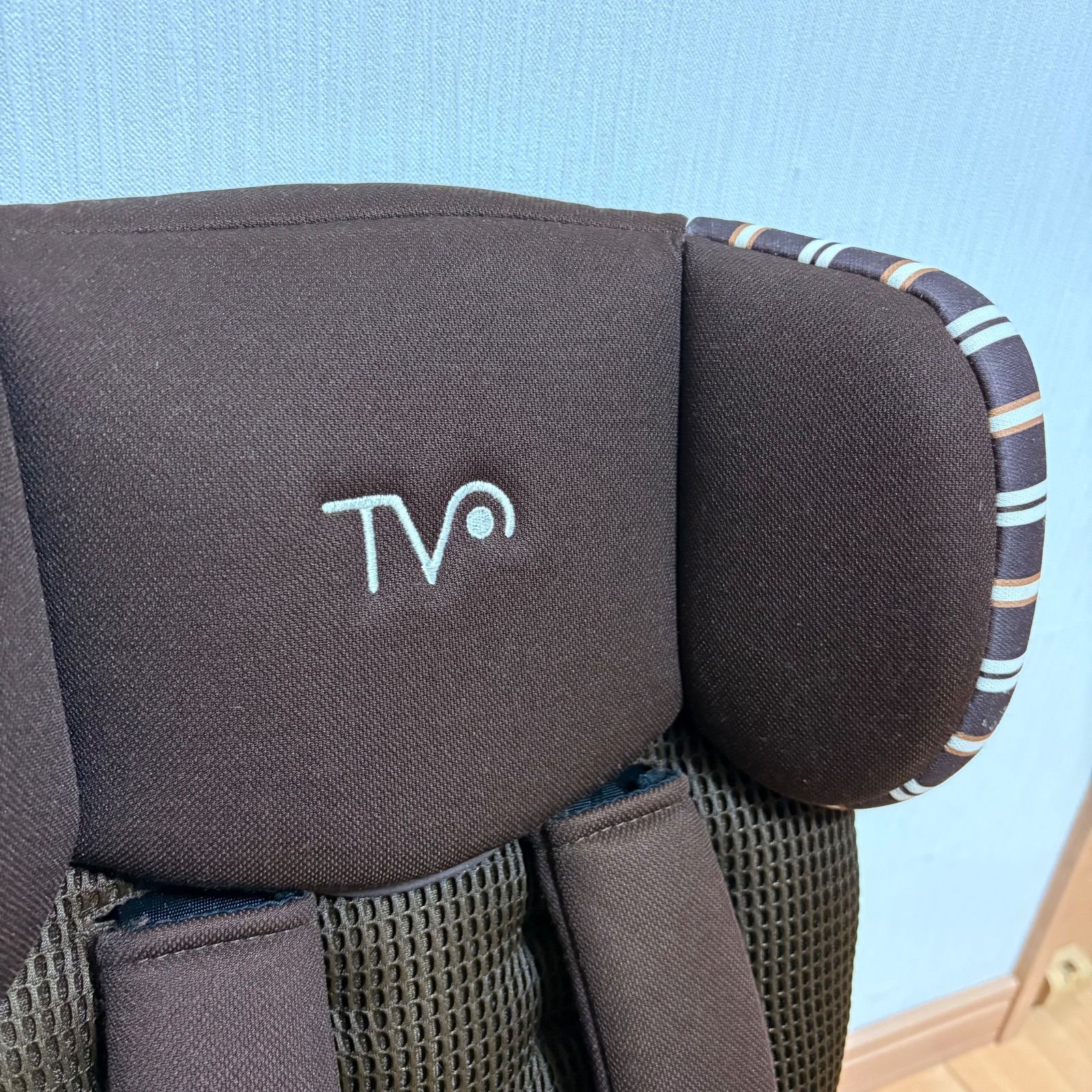 日本育児 トラベルベストECプラス チャイルドシート ブラウンボーダー