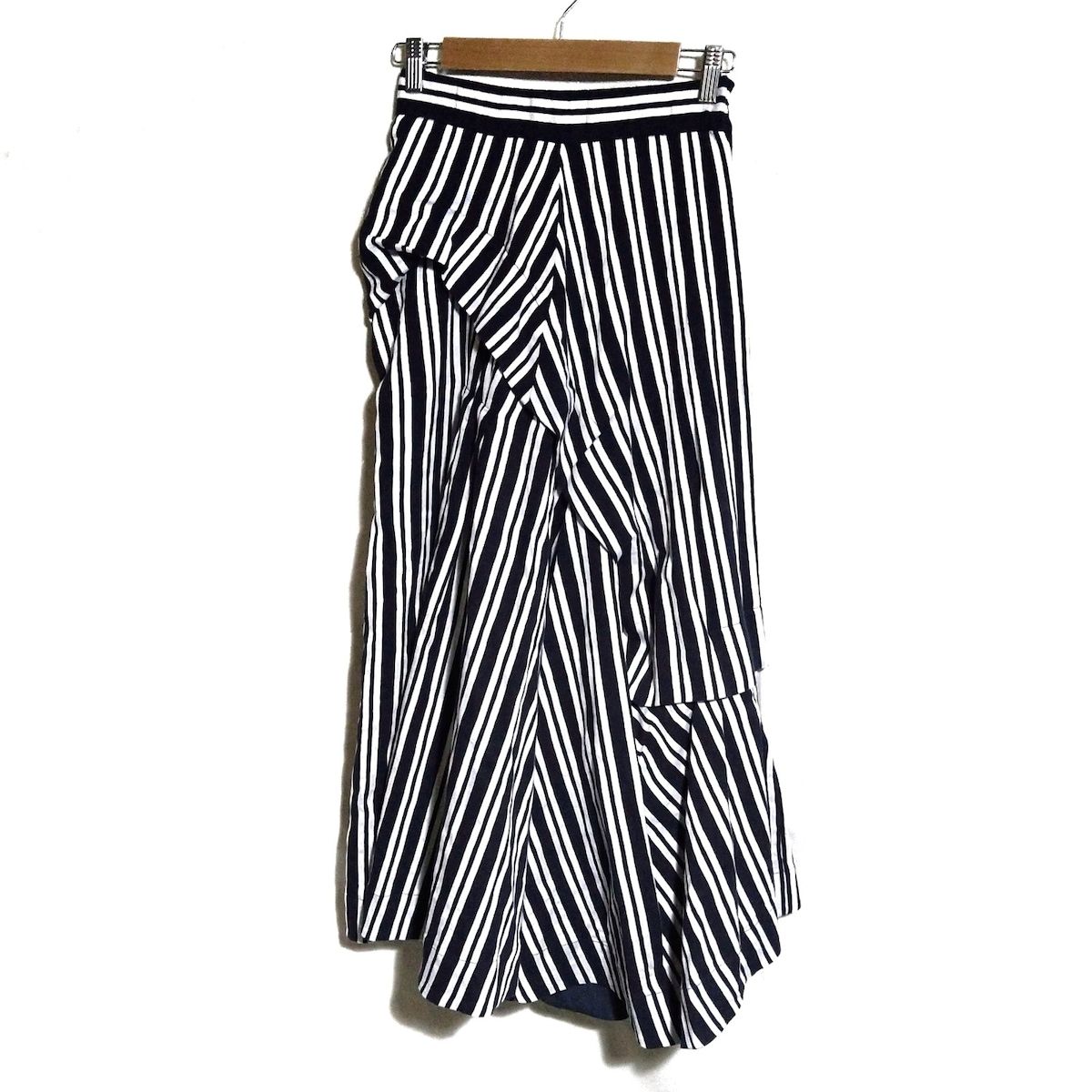 UN3D.(アンスリード) ロングスカート サイズ38 M レディース美品