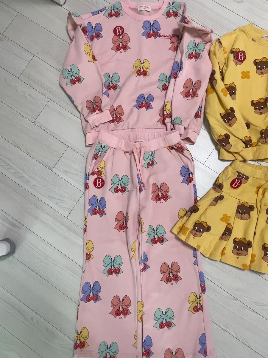 ベベデピノ 上下セット 3着 まとめ