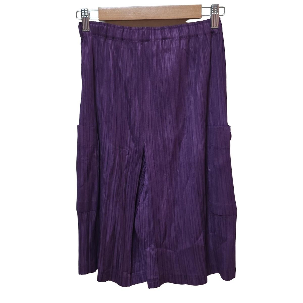 PLEATS PLEASE(プリーツプリーズ) ハーフパンツ サイズ3 L レディース