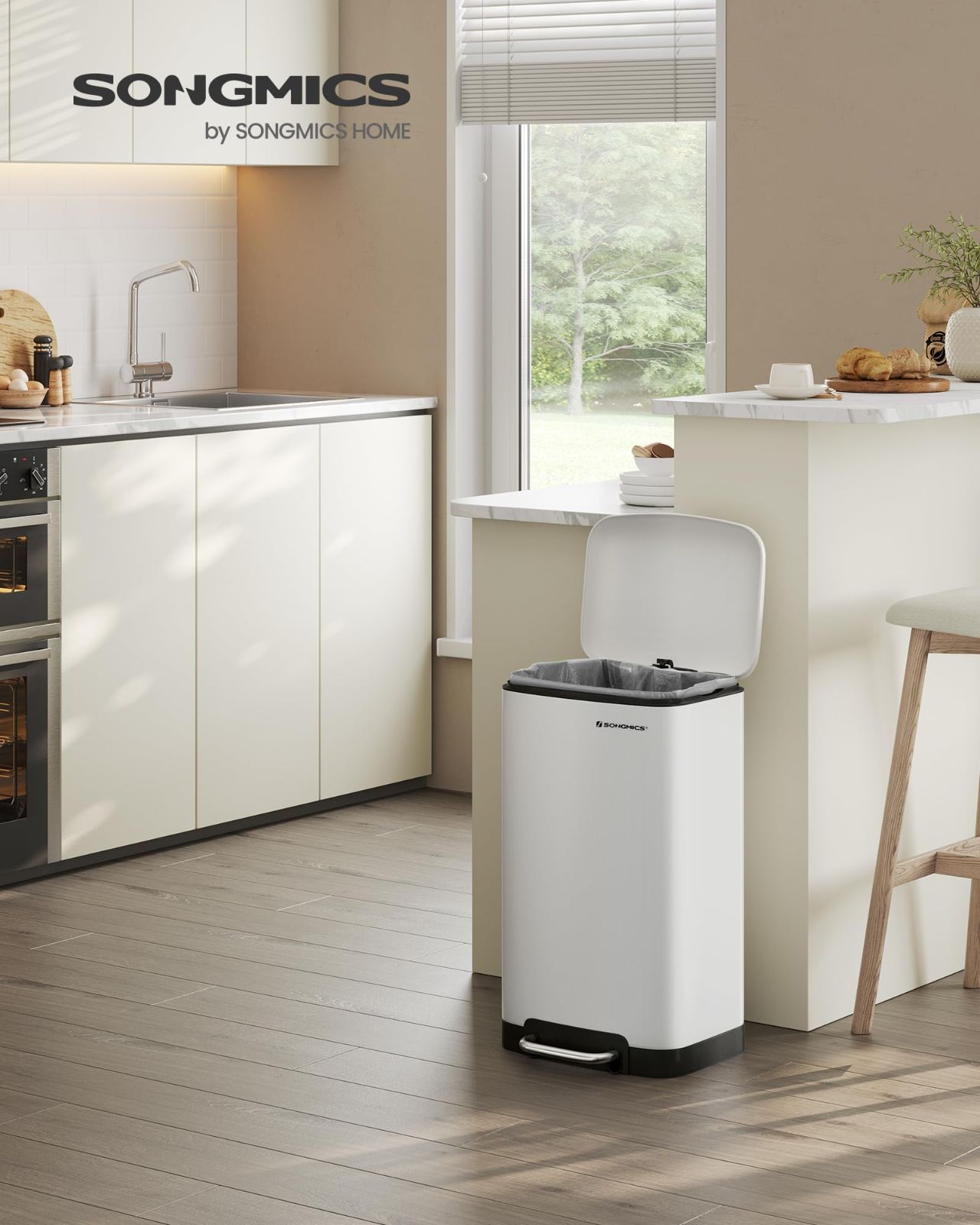 防臭 ペダル式 縦型 スリム キッチン 30 L おしゃれ ふた付き 大容量 ゴミ箱 ホワイト LTB 01 W