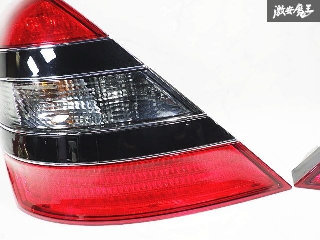 ☆破損無し☆ メルセデスベンツ 純正 W221 Sクラス 前期 テールライト
