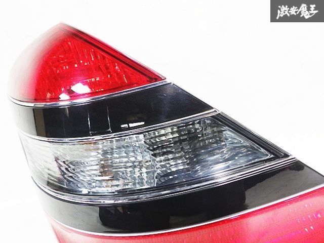 ☆破損無し☆ メルセデスベンツ 純正 W221 Sクラス 前期 テールライト