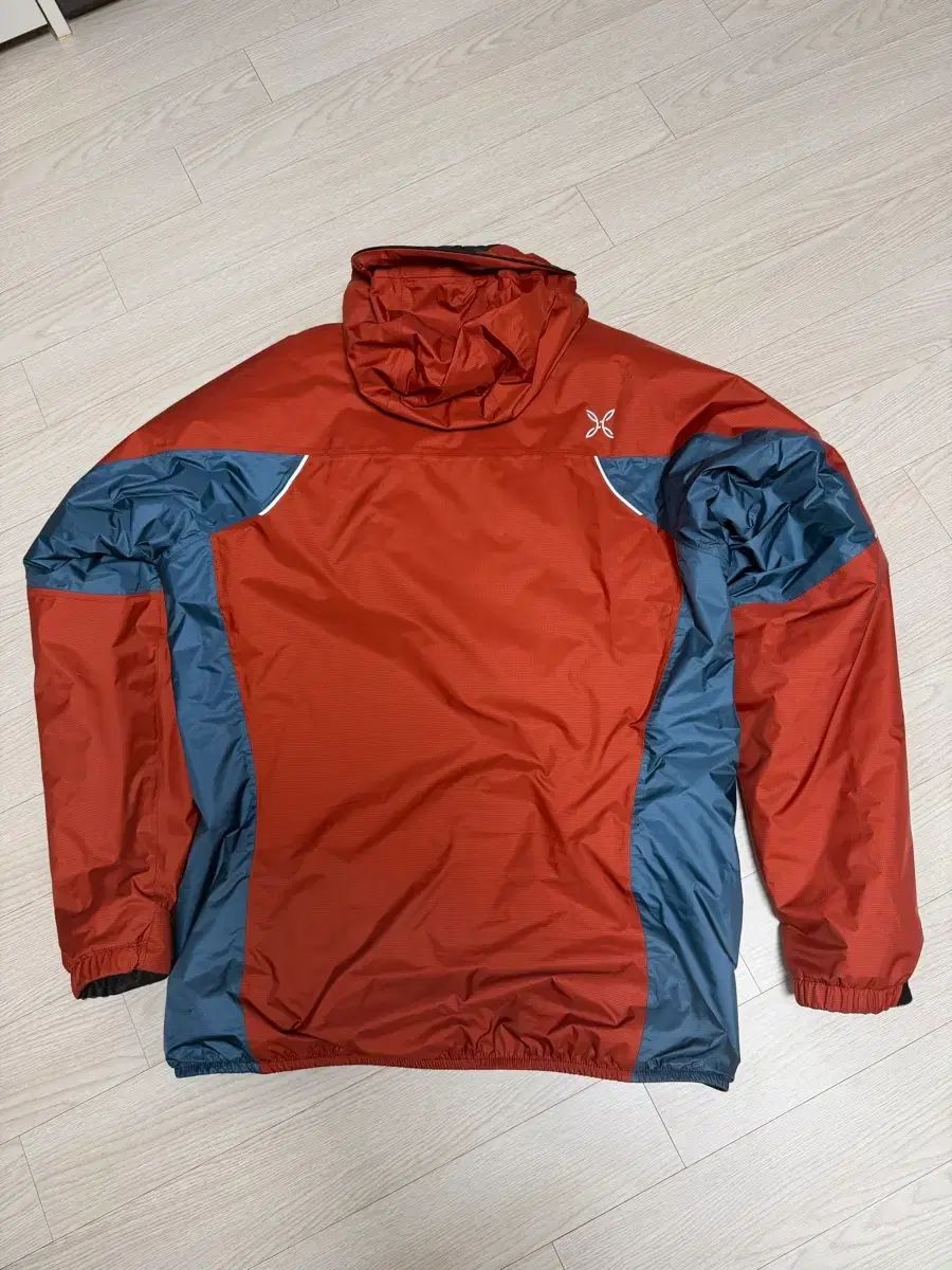 MONTURA モンチュラ ネビス2 ジャケット Lサイズ