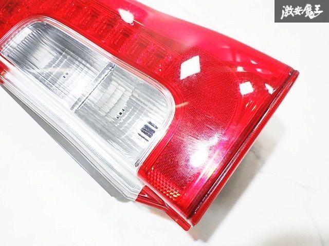 ☆LED点灯OK☆ ダイハツ 純正 LA600S LA610S タント テールランプ