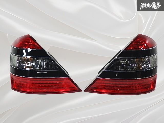 ☆破損無し☆ メルセデスベンツ 純正 W221 Sクラス 前期 テールライト