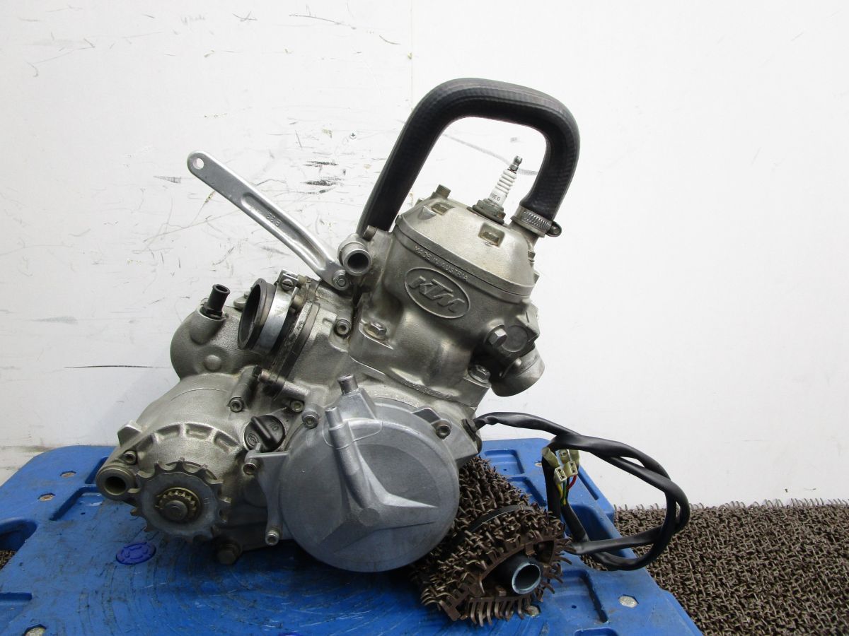 KTM 125 エンジン A 8792 VBKGSA 始動 済み OH素材に 4 502 キャブ車