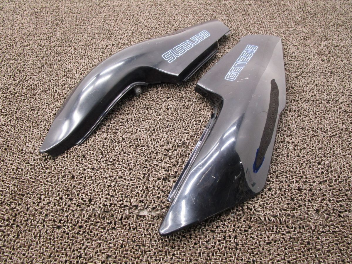 FZR400 シートカウル 左右 □A8892！1WG ヤマハ 【 1WG 】 キャブ車