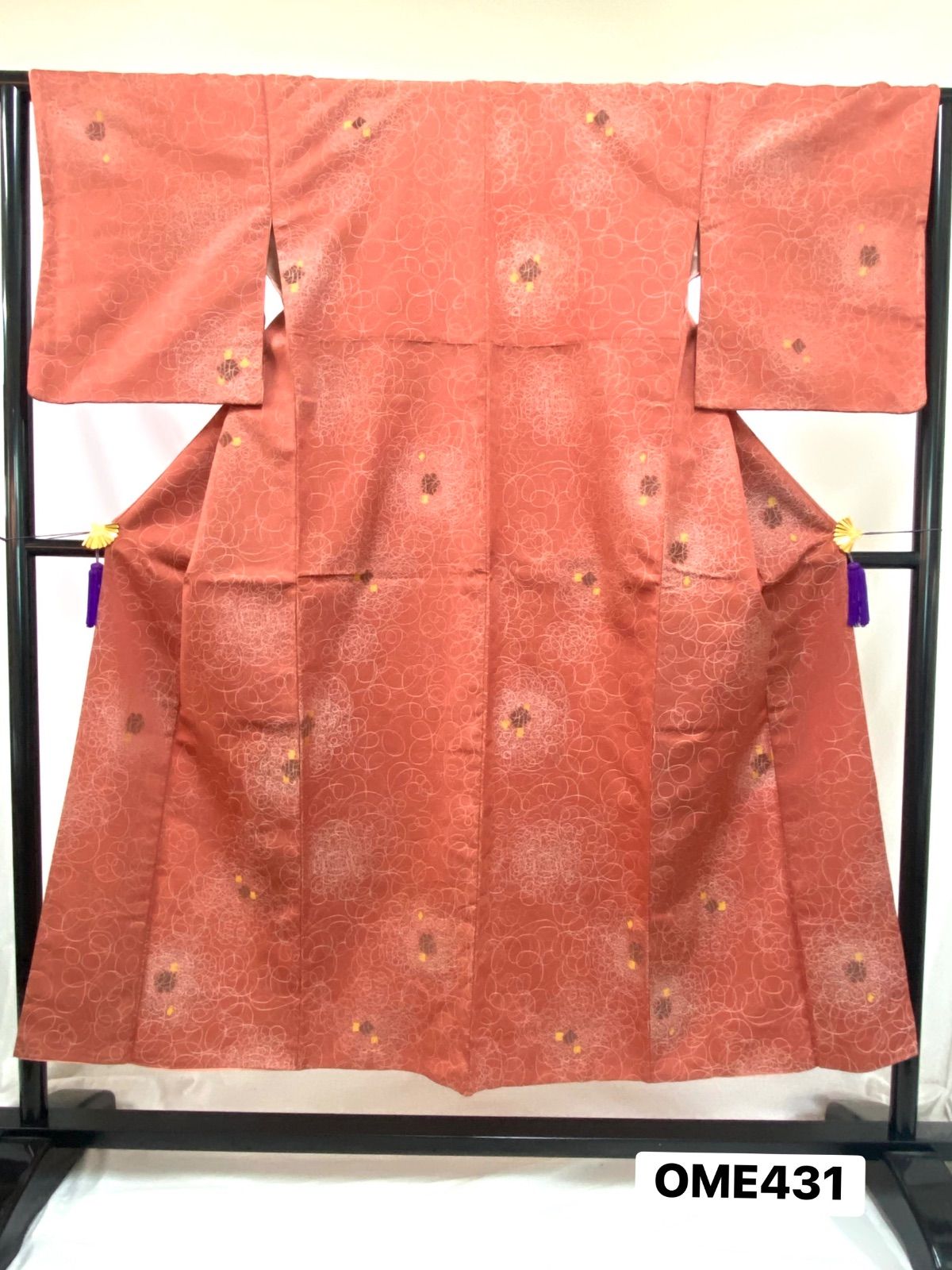 着物】アンティーク着物 アンティーク 正絹 小紋 袷 抽象柄 渦巻き模様