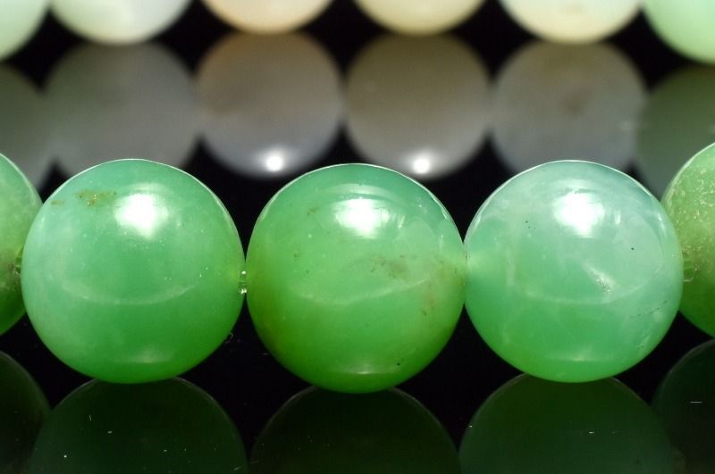 １点物 高発色 癒やしのグリーン クリソプレーズ 10 mm グラデーション ブレスレット パワーストーン 天然石 _MC 1573