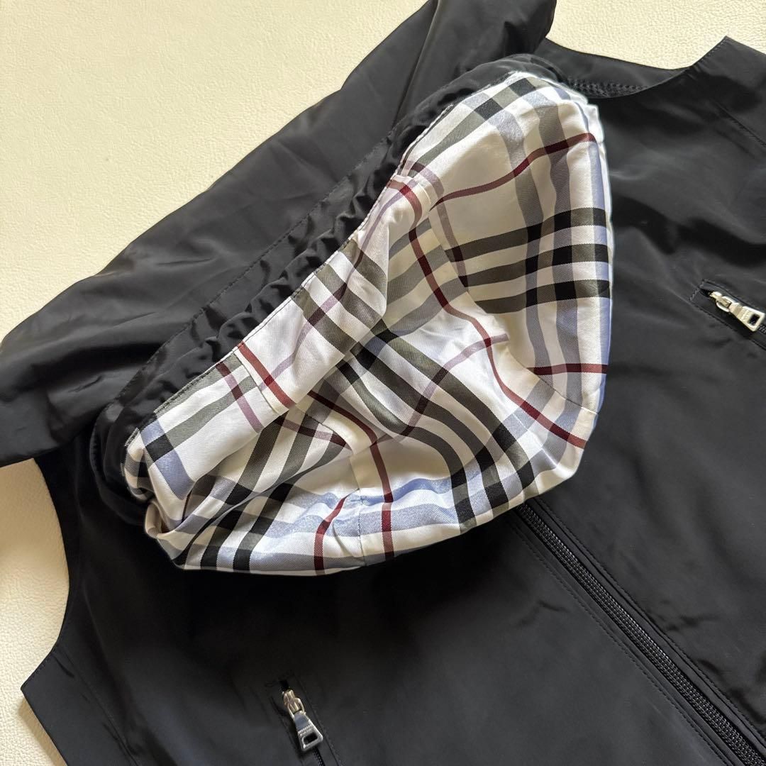 美品✨バーバリーブラックレーベル フード付きベスト ホースロゴ ノバ