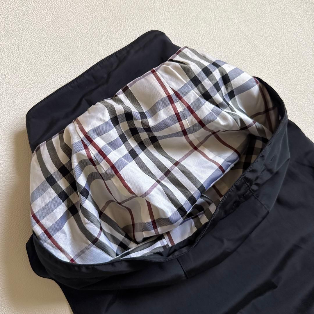 美品✨バーバリーブラックレーベル フード付きベスト ホースロゴ ノバ