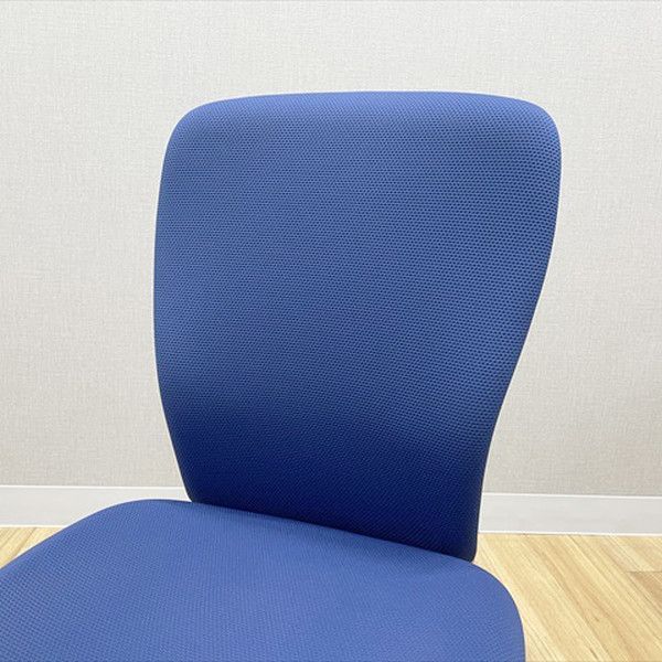 ミディアムブルー