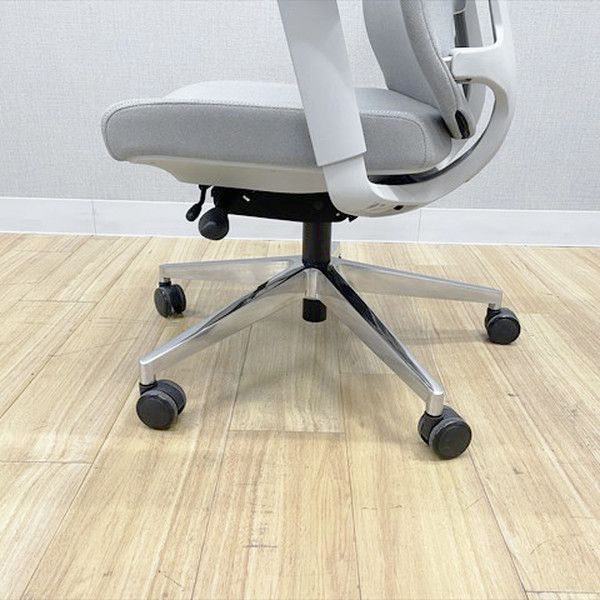  GR 001チェア ヘッドレスト ランバーサポート付 オフィスチェア 肘付 グレー 肘サポート オフィスチェア ワークチェア 椅子 チェア